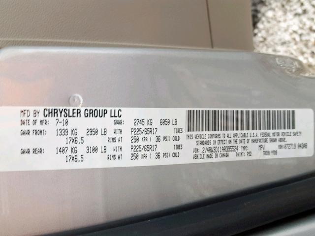 2V4RW3D11AR395524 - 2010 VOLKSWAGEN ROUTAN SE SILVER photo 10