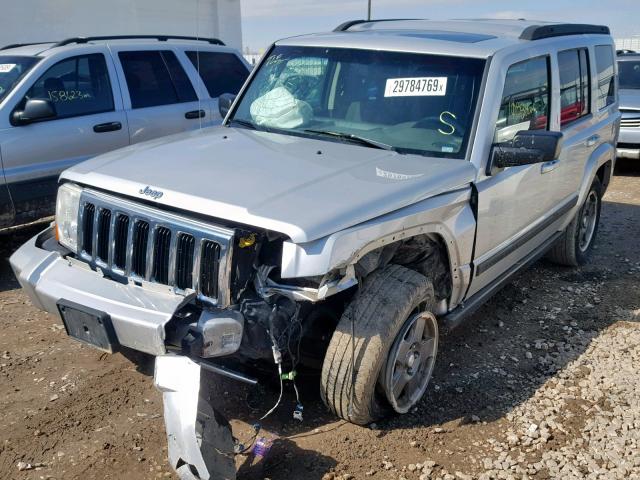 1J8HG48K98C236760 - 2008 JEEP COMMANDER SILVER photo 2