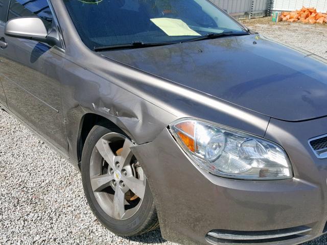 1G1ZC5E1XBF116148 - 2011 CHEVROLET MALIBU 1LT GOLD photo 9