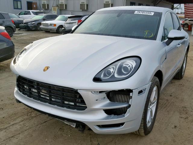 WP1AB2A54FLB60327 - 2015 PORSCHE MACAN S SILVER photo 2