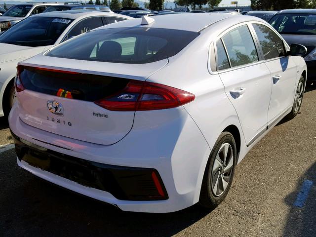 KMHC75LC2HU057750 - 2017 HYUNDAI IONIQ SEL WHITE photo 4