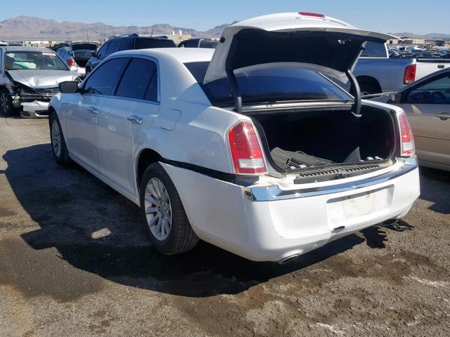 2C3CCAAG1EH382357 - 2014 CHRYSLER 300 WHITE photo 3