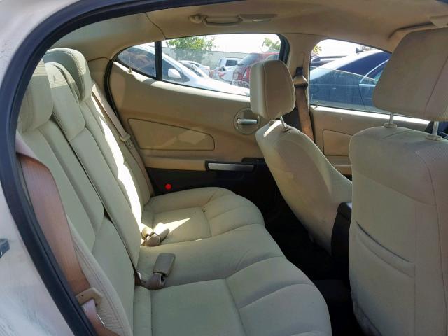 2G2WP552361174398 - 2006 PONTIAC GRAND PRIX WHITE photo 6