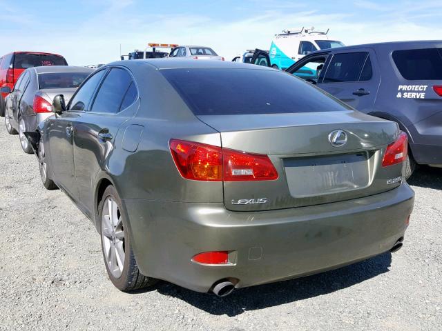 JTHBK262365002147 - 2006 LEXUS IS 250 GREEN photo 3