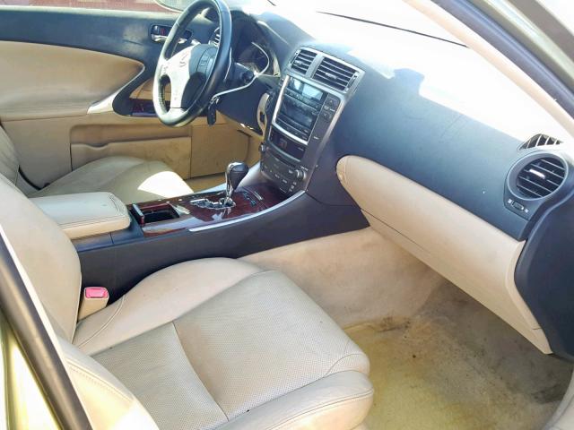 JTHBK262365002147 - 2006 LEXUS IS 250 GREEN photo 5