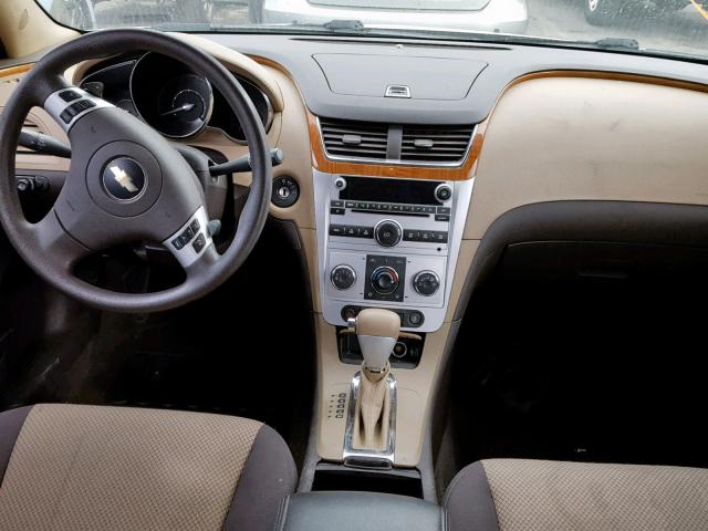 1G1ZC5EB1AF130544 - 2010 CHEVROLET MALIBU 1LT თაფლისფერი ფოტო 9