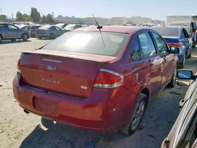 1FAHP36N09W212903 - 2009 FORD FOCUS SES RED photo 4