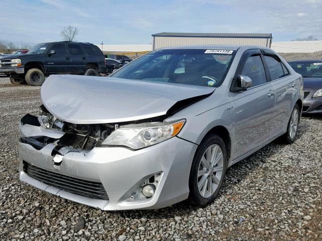 4T1BD1FK2CU017953 - 2012 TOYOTA CAMRY HYBR SILVER photo 2