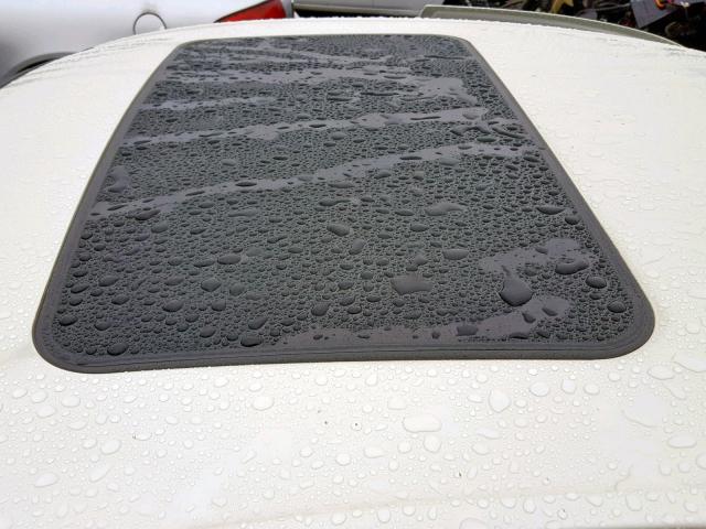 1LNHM87A84Y654705 - 2004 LINCOLN LS WHITE photo 9