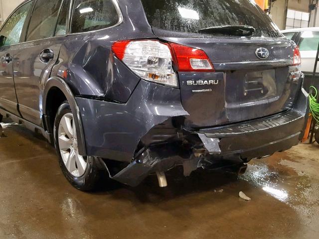 4S4BREKC6B2367118 - 2011 SUBARU OUTBACK 3. GRAY photo 9