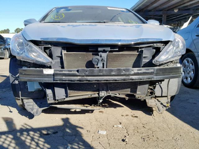 5NPEC4AC2DH658229 - 2013 HYUNDAI SONATA SE BLUE photo 9