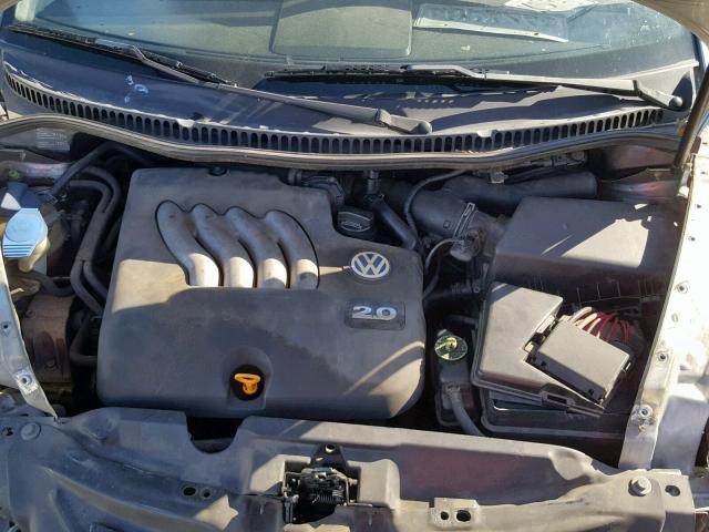 3VWCC21C8YM402119 - 2000 VOLKSWAGEN NEW BEETLE ვერცხლისფერი ფოტო 7