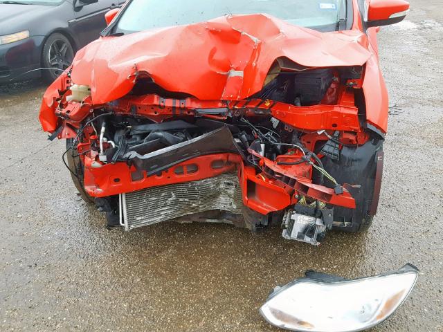 1FADP3F24DL336414 - 2013 FORD FOCUS SE RED photo 9