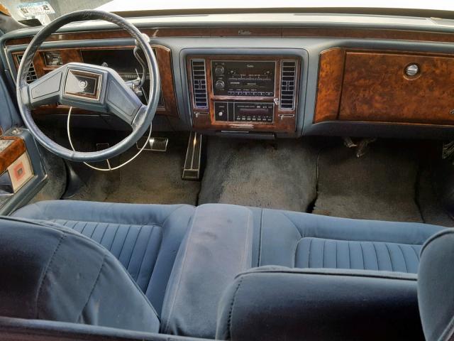 1G6DW54E7NR713499 - 1992 CADILLAC BROUGHAM WHITE photo 9