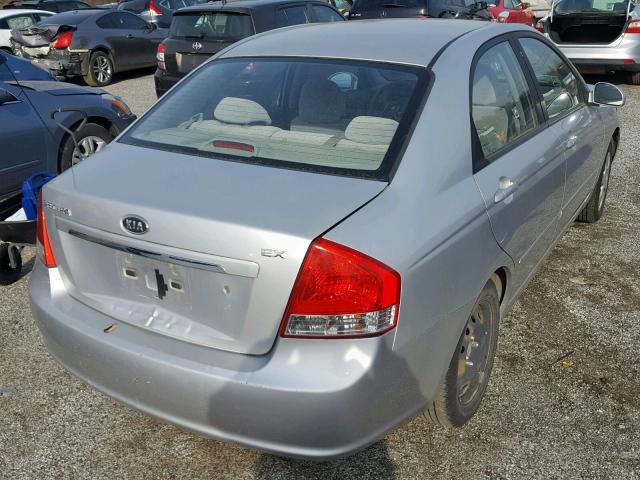 KNAFE221595652252 - 2009 KIA SPECTRA EX SILVER photo 4