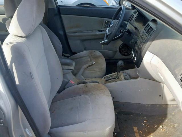 KNAFE221595652252 - 2009 KIA SPECTRA EX SILVER photo 5