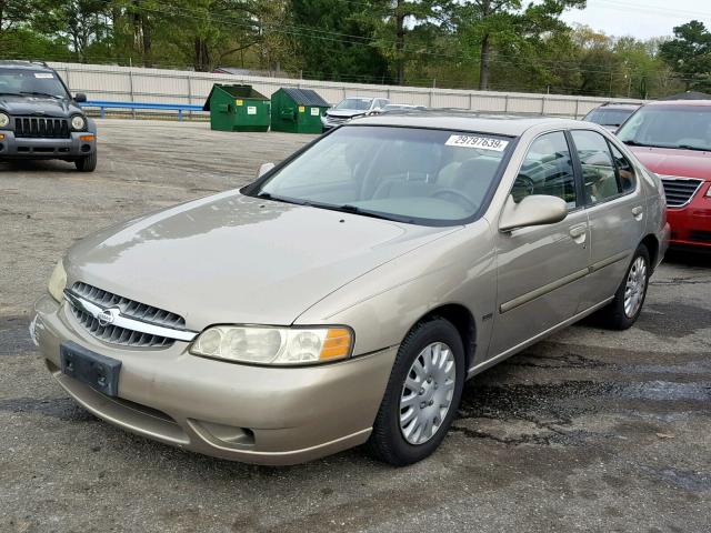 1N4DL01D01C231366 - 2001 NISSAN ALTIMA XE GOLD photo 2