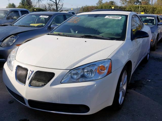 1G2ZH35N574115237 - 2007 PONTIAC G6 GT WHITE photo 2