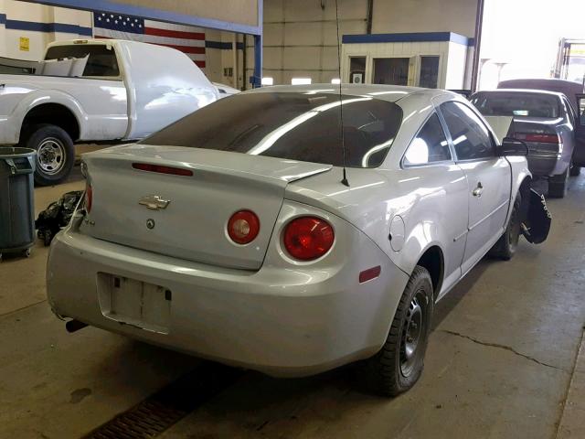 1G1AL18F687227036 - 2008 CHEVROLET COBALT LT SILVER photo 4