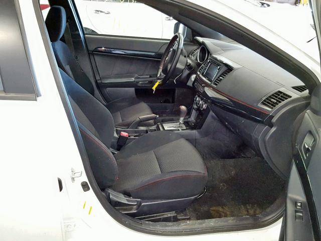 JA32U2FU2HU013466 - 2017 MITSUBISHI LANCER ES WHITE photo 5