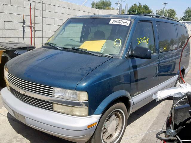 1GNDM19W7WB182092 - 1998 CHEVROLET ASTRO TEAL photo 2