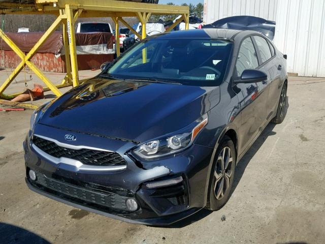 3KPF24AD6KE030238 - 2019 KIA FORTE FE GRAY photo 2