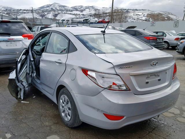 KMHCT4AE0GU074152 - 2016 HYUNDAI ACCENT SE SILVER photo 3