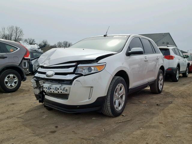 2FMDK3JC2DBE37164 - 2013 FORD EDGE SEL WHITE photo 2