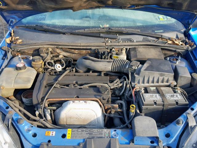 3FAFP3132YR202923 - 2000 FORD FOCUS ZX3 BLUE photo 7