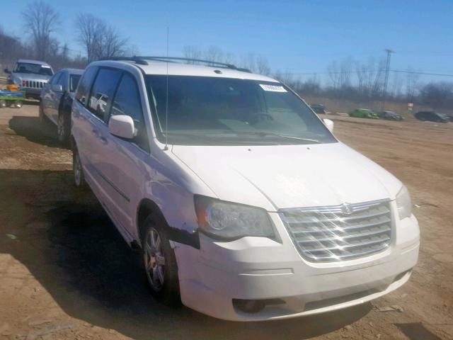 2A8HR541X9R635859 - 2009 CHRYSLER TOWN & COU WHITE photo 1