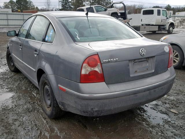 WVWMD63B24P043970 - 2004 VOLKSWAGEN PASSAT GL GRAY photo 3