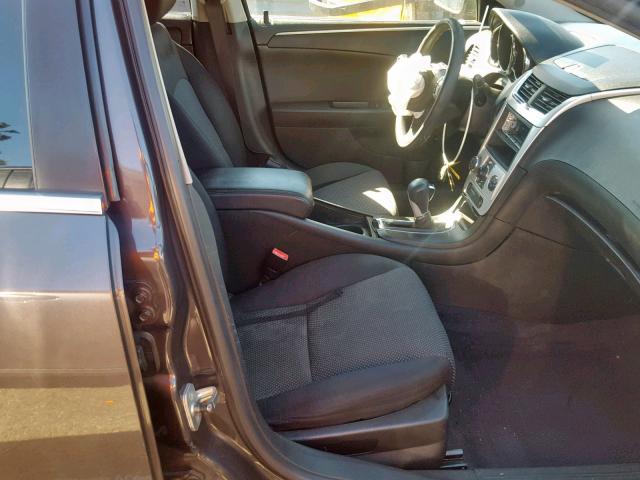 1G1ZC5E1XBF148744 - 2011 CHEVROLET MALIBU 1LT 灰色 照片 5