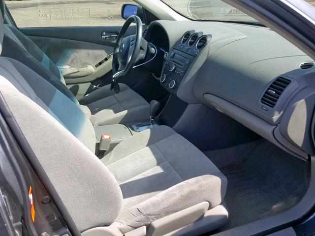 1N4BL21E58N455680 - 2008 NISSAN ALTIMA 3.5 GRAY photo 5