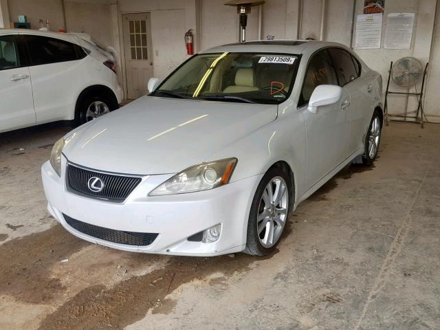 JTHBK262975041424 - 2007 LEXUS IS 250 WHITE photo 2