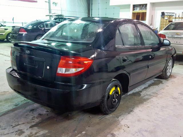 KNADC125X56402357 - 2005 KIA RIO BLACK photo 4