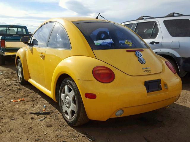3VWCD21C1YM481016 - 2000 VOLKSWAGEN NEW BEETLE Gelb Foto 3