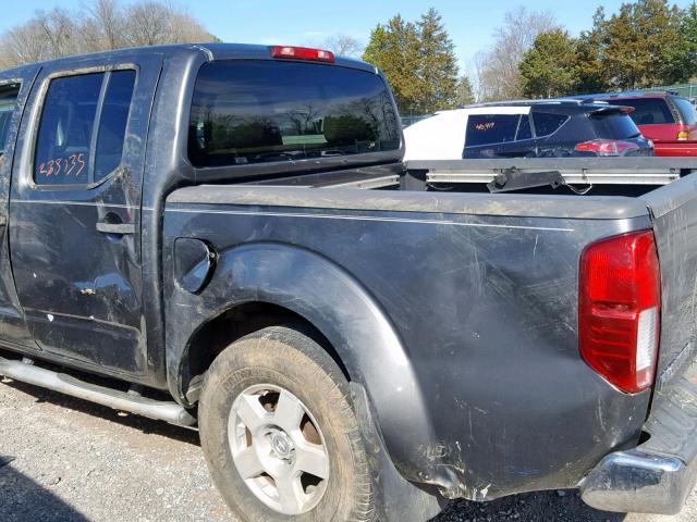 1N6AD07U55C447962 - 2005 NISSAN FRONTIER C BLACK photo 10