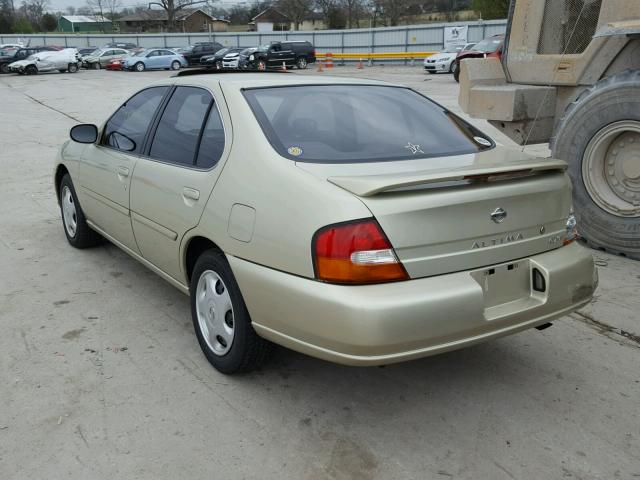 1N4DL01D6WC120389 - 1998 NISSAN ALTIMA XE GOLD photo 3