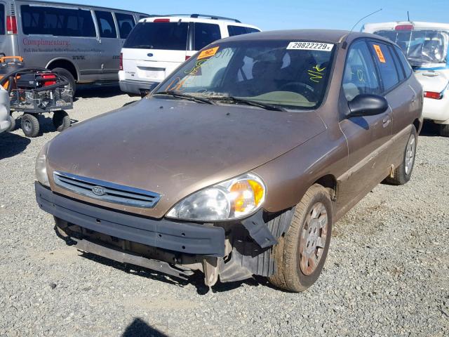 KNADC163626066775 - 2002 KIA RIO CINCO GOLD photo 2