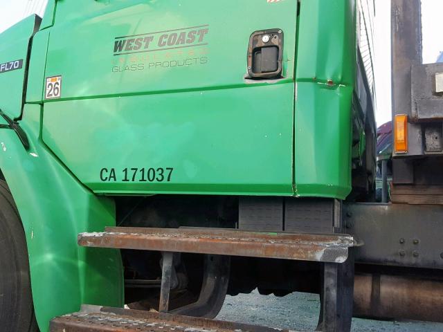 1FVABTAL73DK79683 - 2003 FREIGHTLINER MEDIUM CON GREEN photo 10