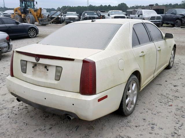 1G6DW677260218989 - 2006 CADILLAC STS WHITE photo 4