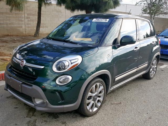 ZFBCFADHXEZ029402 - 2014 FIAT 500L TREKK GREEN photo 2