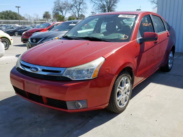 1FAHP36N79W120574 - 2009 FORD FOCUS SES RED photo 2