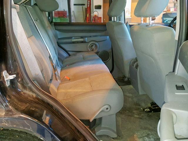1J8HH48K27C699710 - 2007 JEEP COMMANDER BLACK photo 6