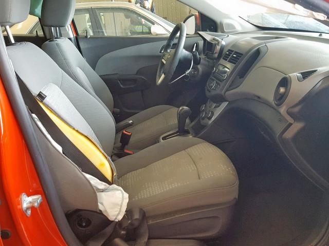 1G1JA6SH7C4230860 - 2012 CHEVROLET SONIC LS ORANGE photo 5