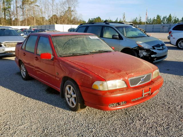 YV1LS55A7X1592730 - 1999 VOLVO S70 RED photo 1