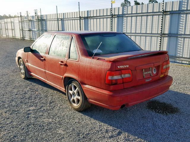 YV1LS55A7X1592730 - 1999 VOLVO S70 RED photo 3