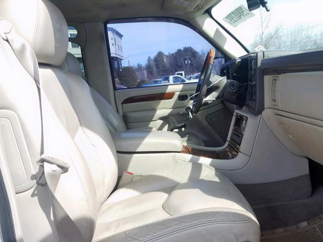 3GYEK62N74G119543 - 2004 CADILLAC ESCALADE E WHITE photo 5