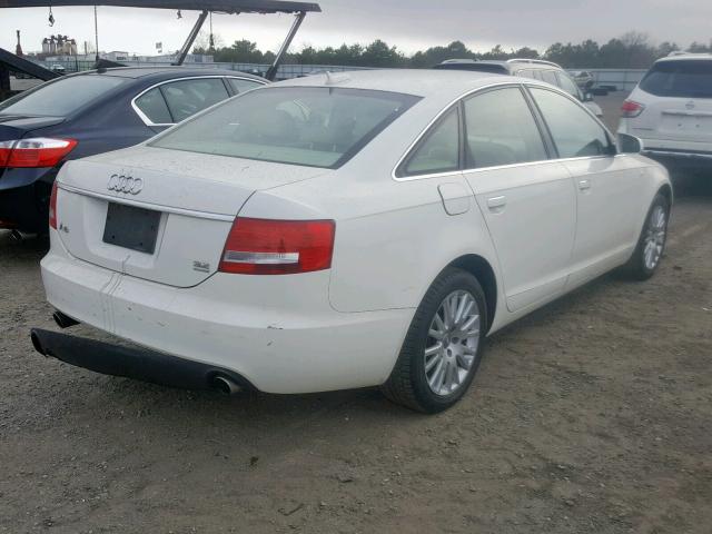 WAUDH74F16N163623 - 2006 AUDI A6 3.2 QUA WHITE photo 4