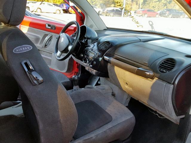 3VWBB61CXWM001884 - 1998 VOLKSWAGEN NEW BEETLE 红色 照片 5